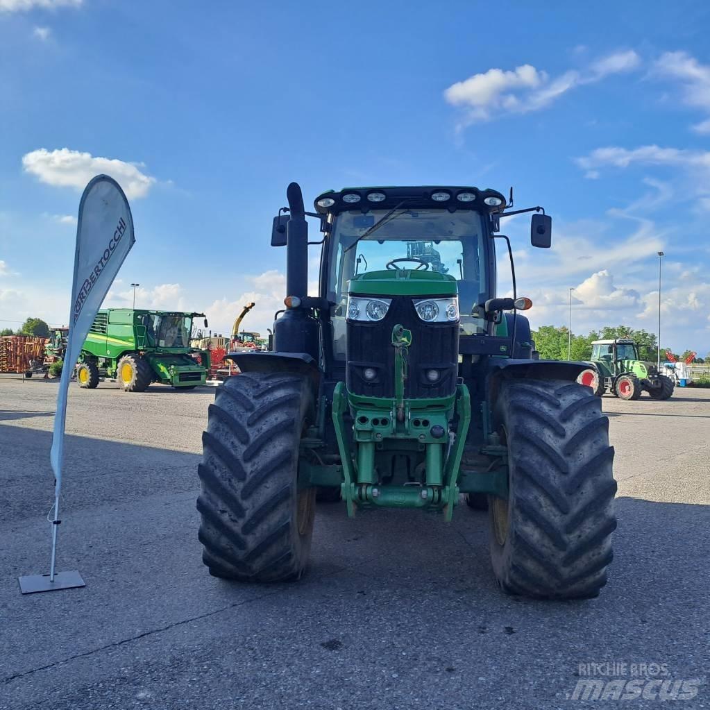 John Deere 6175 R Traktory