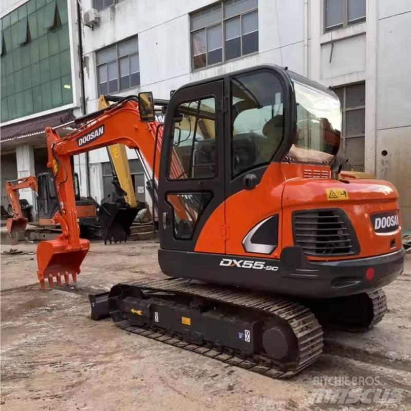 Doosan DX55 Pásová rýpadla