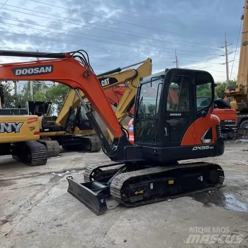 Doosan DX55 Pásová rýpadla
