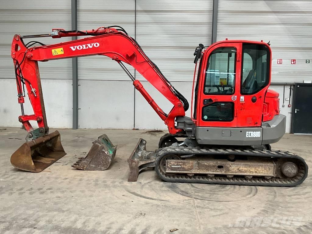 Volvo ECR 88 D Midi rýpadla 7t - 12t