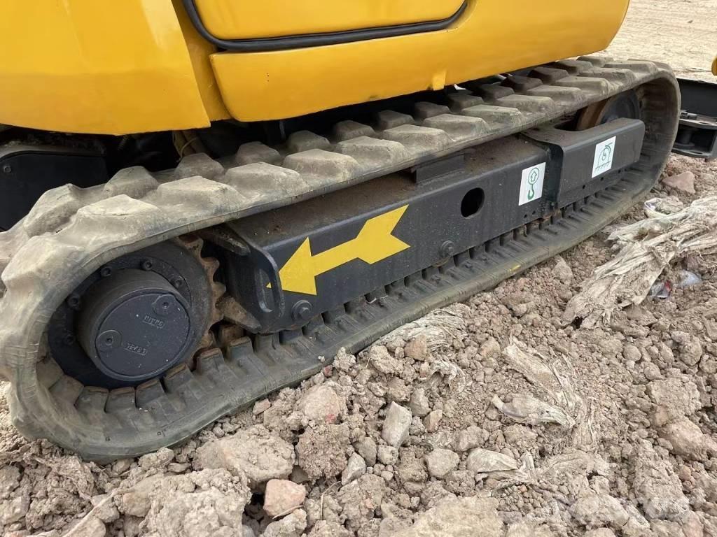 Komatsu PC18 Mini rýpadla < 7t