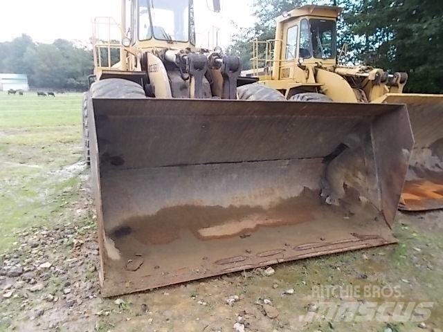 CAT 980C Kolové nakladače