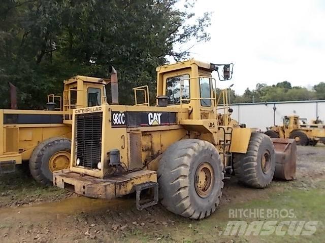 CAT 980C Kolové nakladače