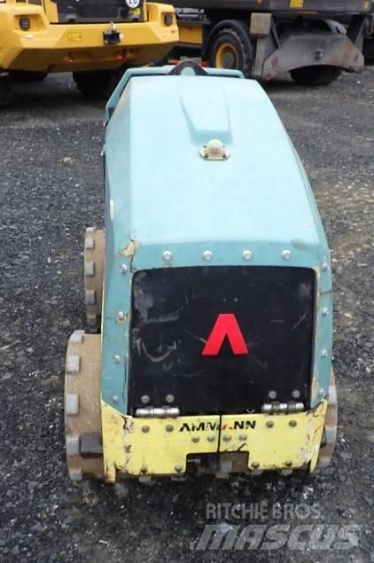 Ammann 1575 M Půdní kompaktory