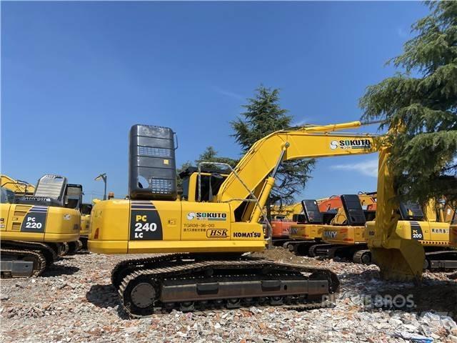 Komatsu PC240-8 Pásová rýpadla
