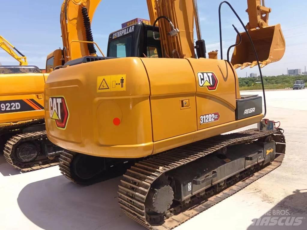 CAT CAT312D2GC Pásová rýpadla