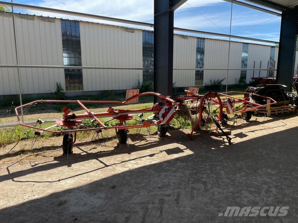 Fella TH 800 Obraceče a shrabovače sena