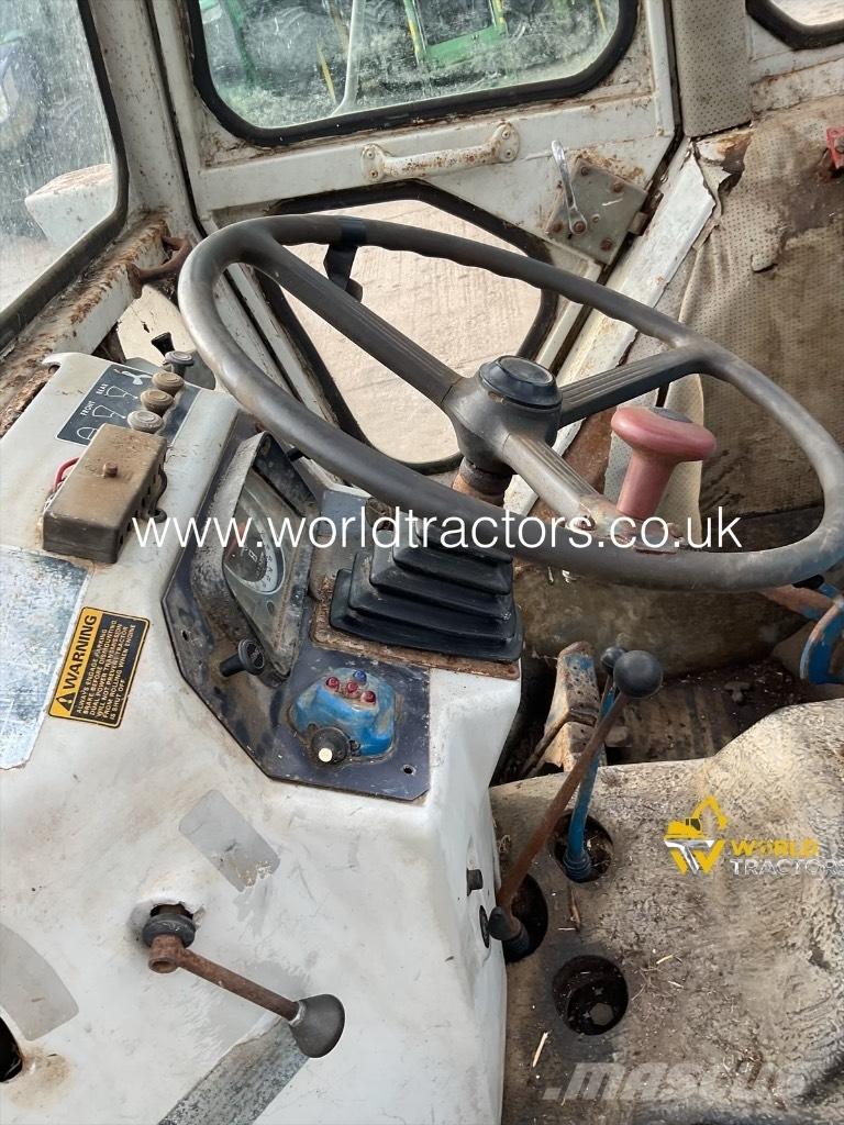 Ford COUNTY 1164 Traktory