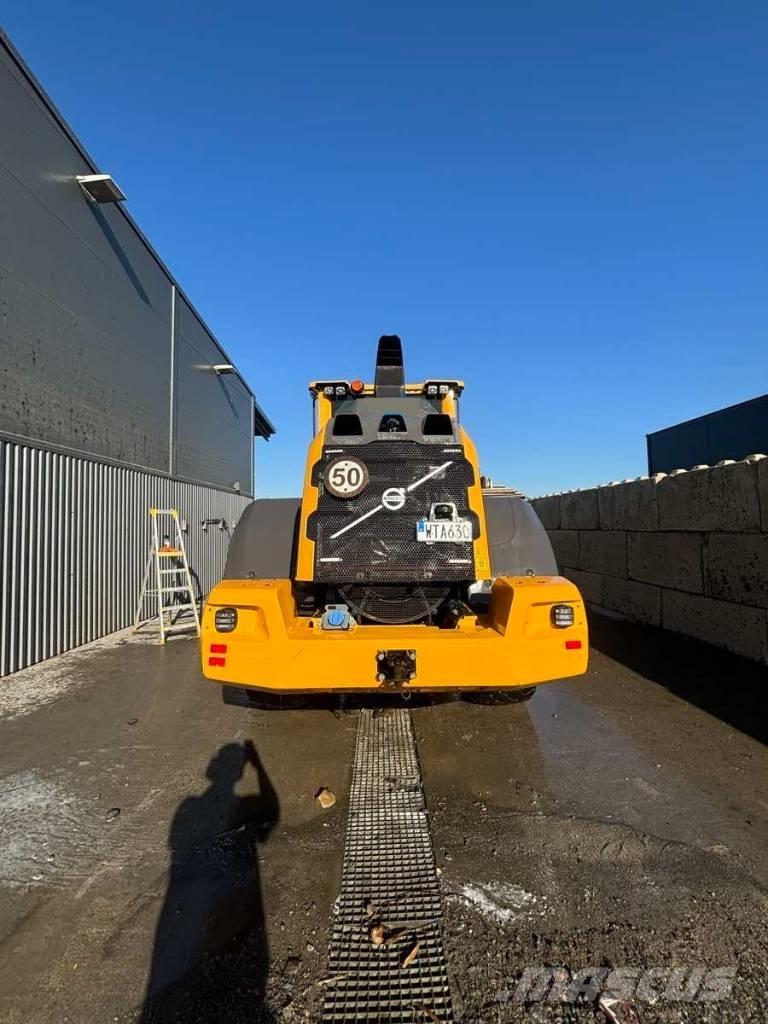 Volvo L 90 H Kolové nakladače