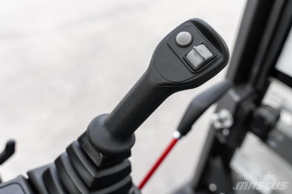 CASE CX 50D Mini rýpadla < 7t