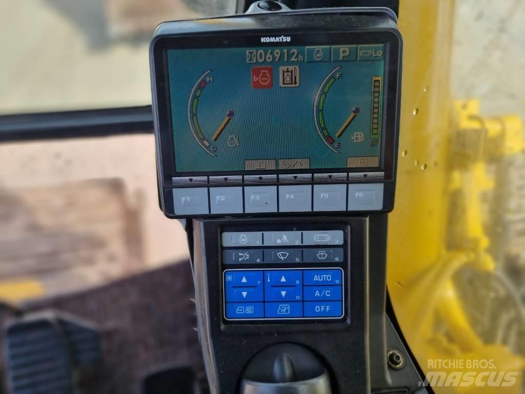 Komatsu PC 350 NLC-8 Pásová rýpadla