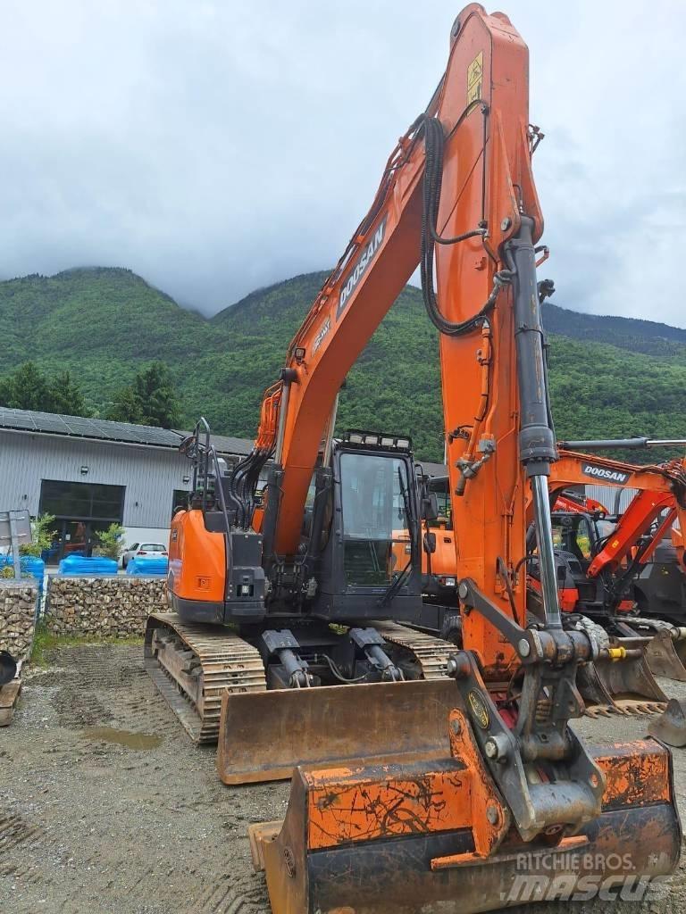 Doosan DX 140 LCR-7 Pásová rýpadla