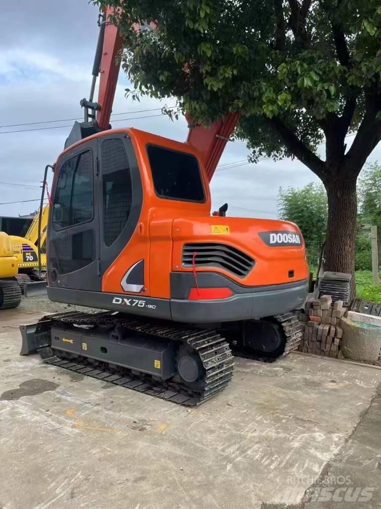 Doosan DX75 Mini rýpadla < 7t