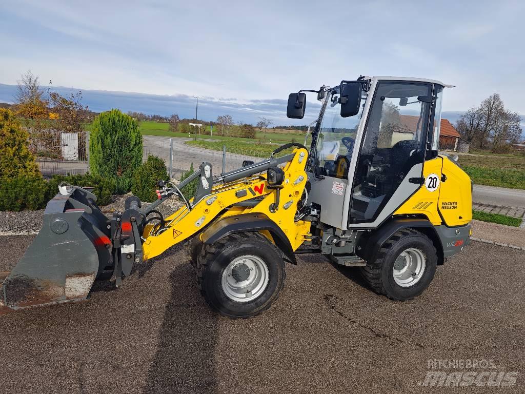 Wacker Neuson WL 28 Kolové nakladače