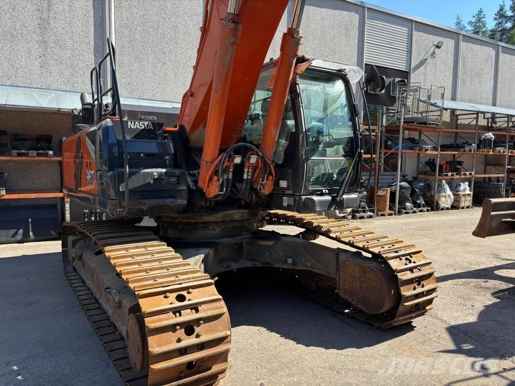Hitachi ZX350LC-7 Pásová rýpadla