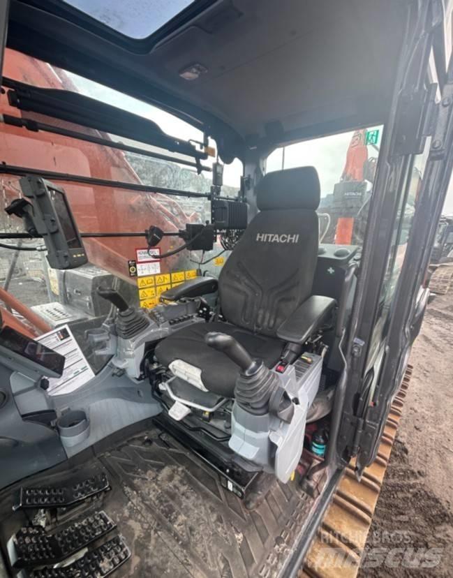 Hitachi ZX350LC-7 Pásová rýpadla