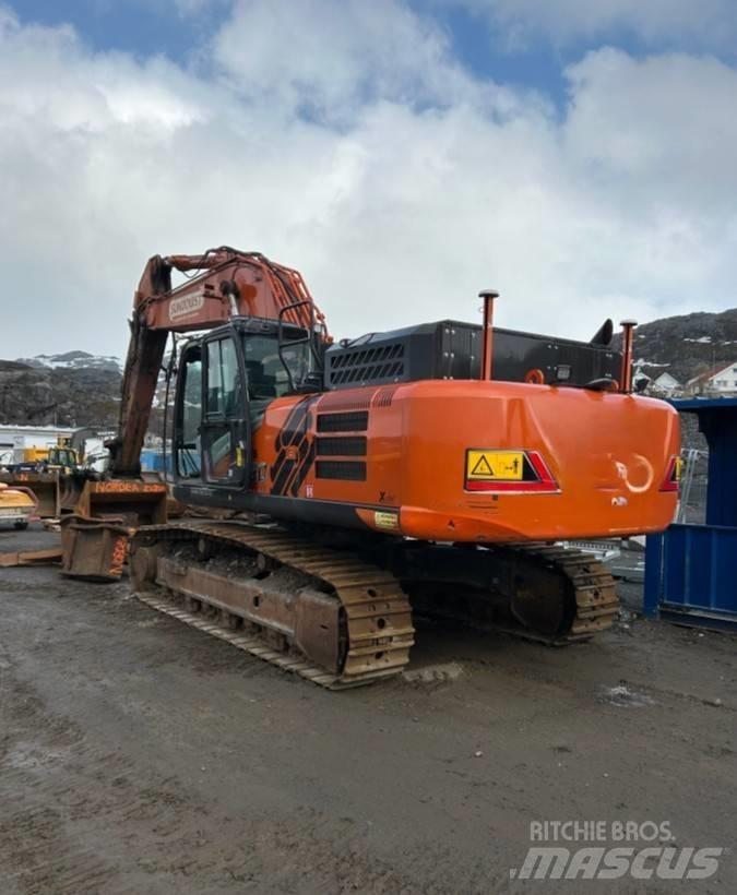 Hitachi ZX350LC-7 Pásová rýpadla
