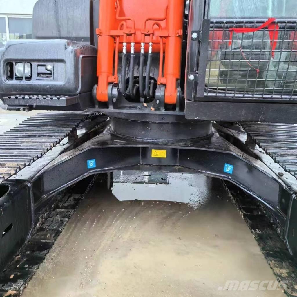 Hitachi ZX 120-3 Pásová rýpadla
