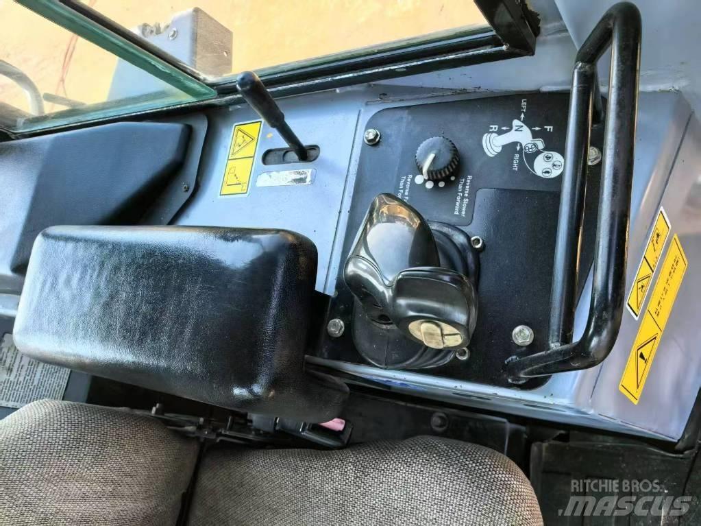 CAT D 6 K XLP Grejdry