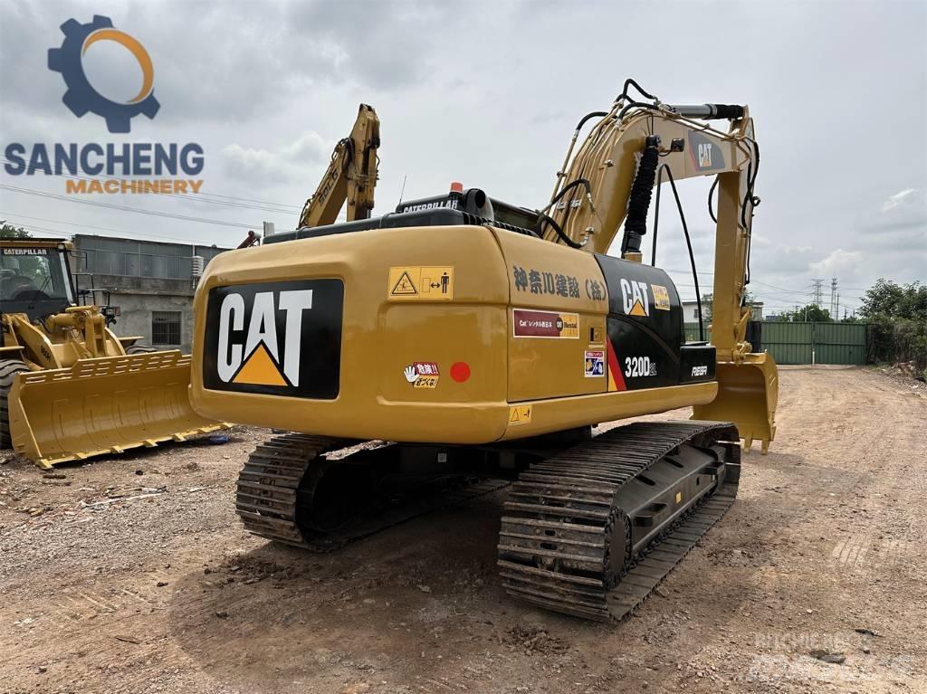 CAT 320 D 2 L Pásová rýpadla
