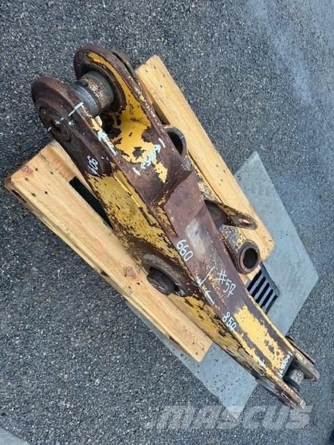 Komatsu BUCKET LINK Lopaty