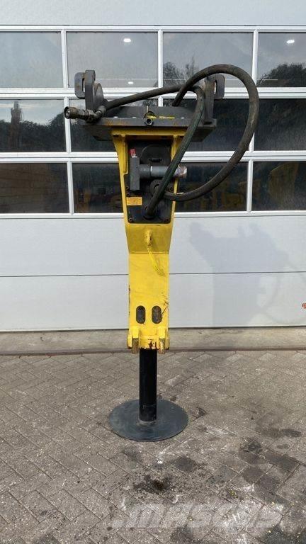 Epiroc MB750 Bourací kladiva / Sbíječky
