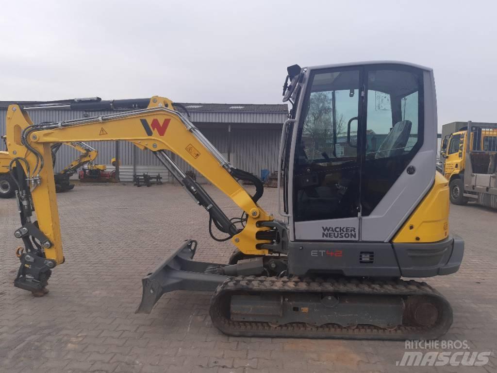 Wacker Neuson ET42 Pásová rýpadla