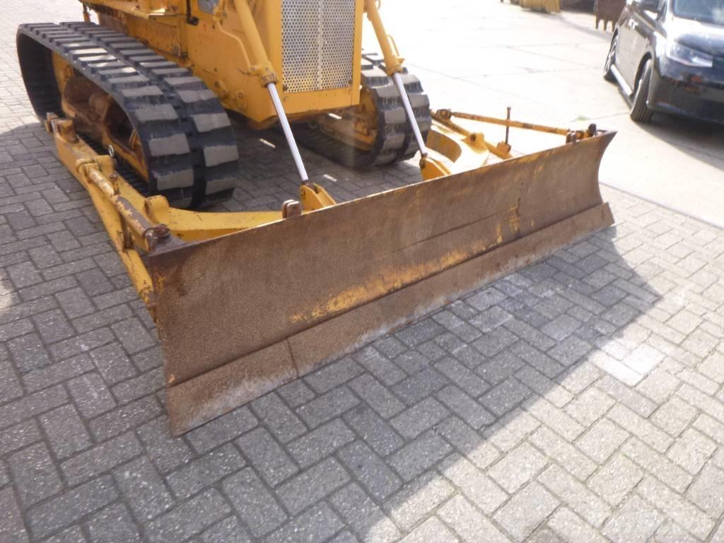 Mitsubishi BD2 F Pásové dozery