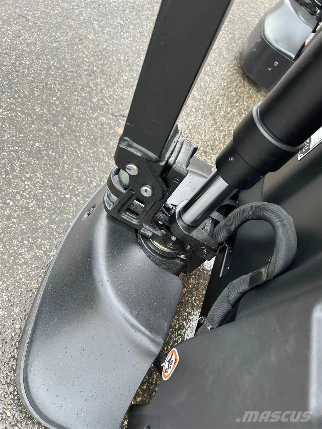 EP L 154 Další zvedače a plošiny