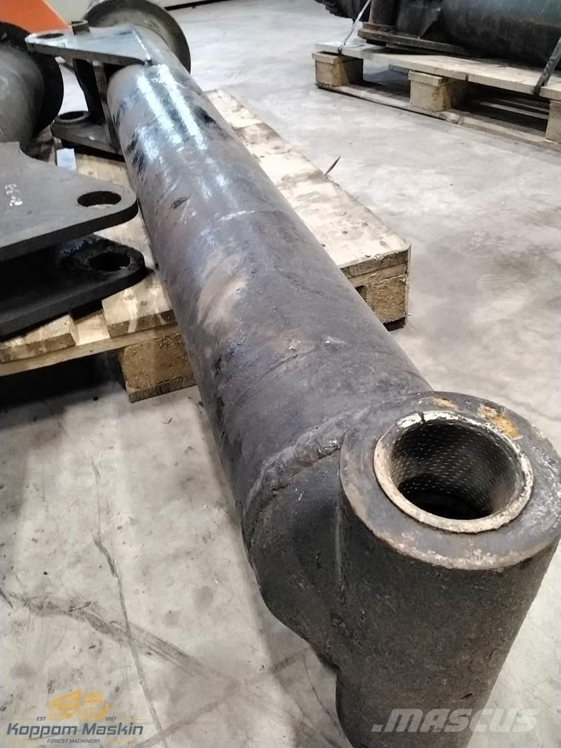 Cranab 750 Lesní jeřáby