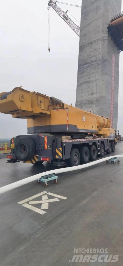 XCMG XCT130 Univerzální terénní jeřáby