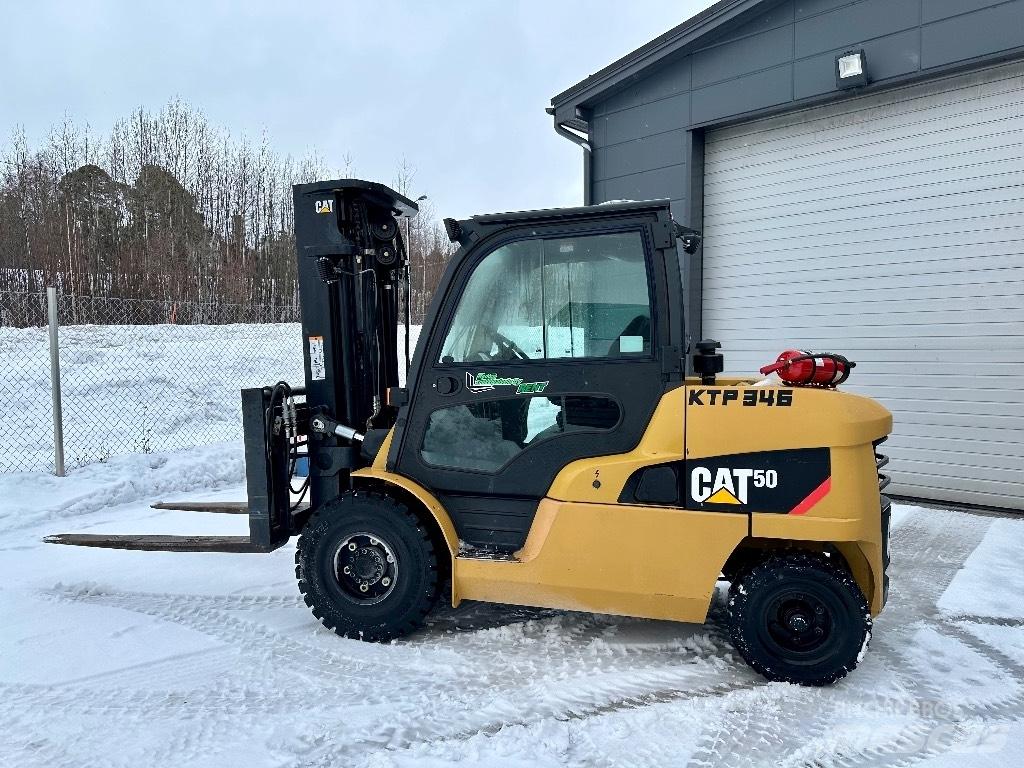 CAT DP 50 NT Dieselové vozíky