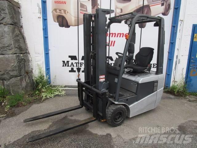Nissan (Atlet) TX 15 Akumulátorové vozíky