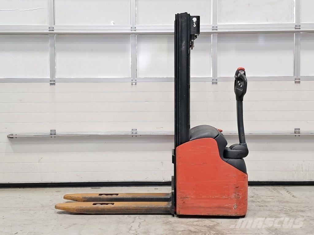 LOC A12TLL42 Ručně vedené vysokozdvižné vozíky