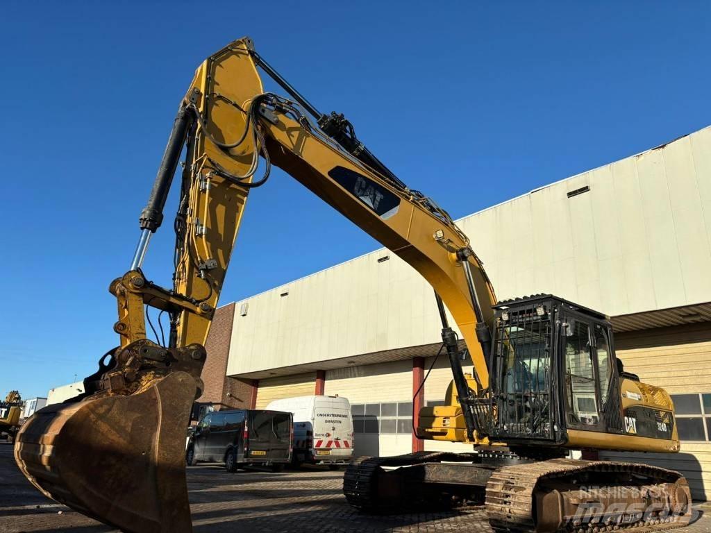 CAT 324 D L Pásová rýpadla