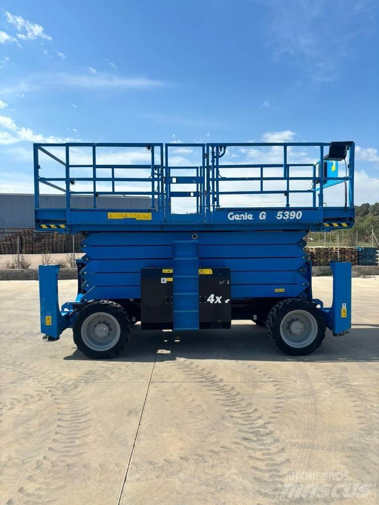 Genie GS 5390 RT Nůžková zvedací plošina