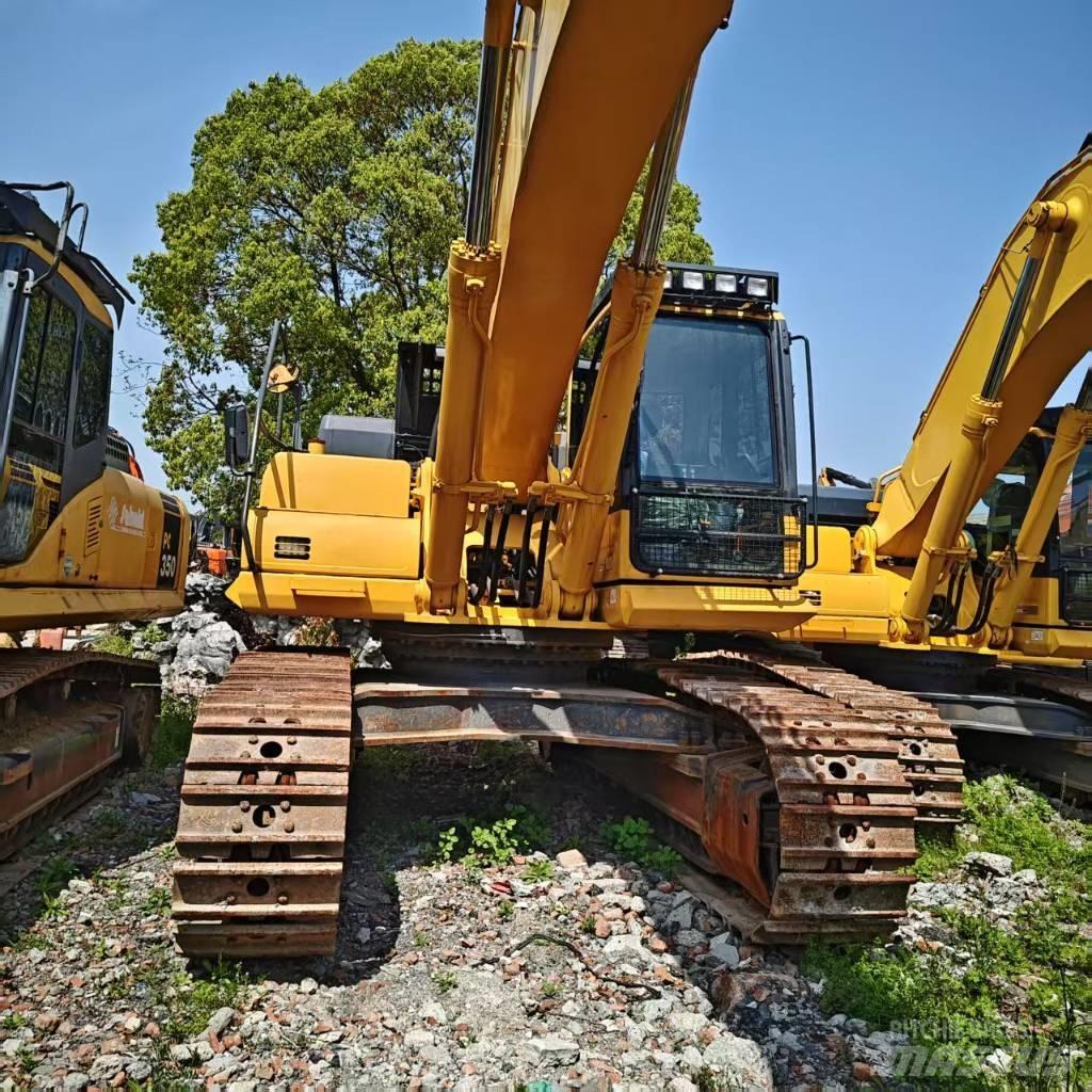 Komatsu PC 450-8 Pásová rýpadla