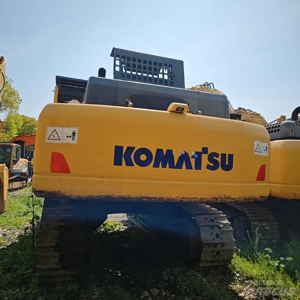 Komatsu PC 450-8 Pásová rýpadla