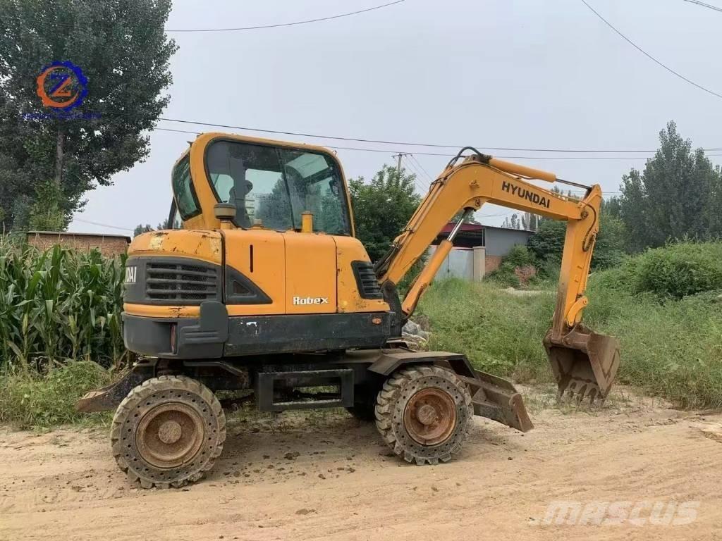 Hyundai 60 W Kolová rýpadla