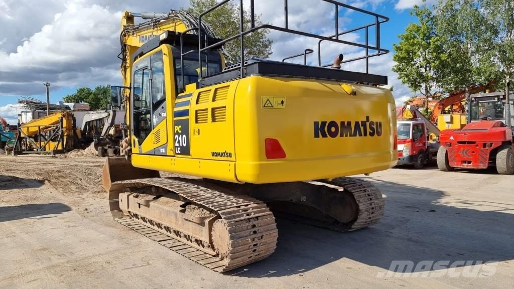 Komatsu PC 210 LC-11 Pásová rýpadla