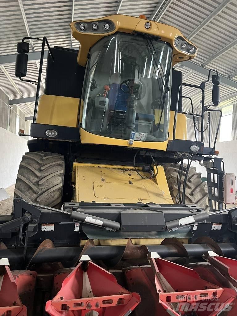 New Holland CX 6090 Sklízecí mlátičky