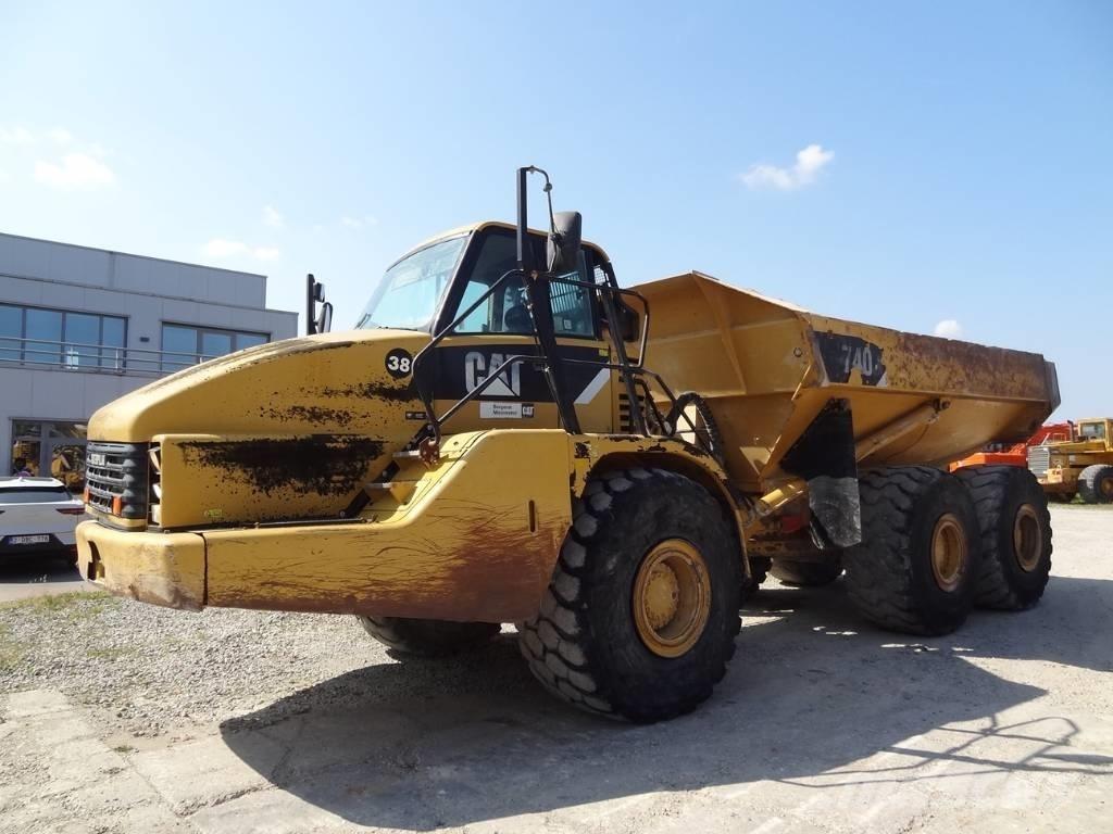 CAT 740 Kloubové dempry