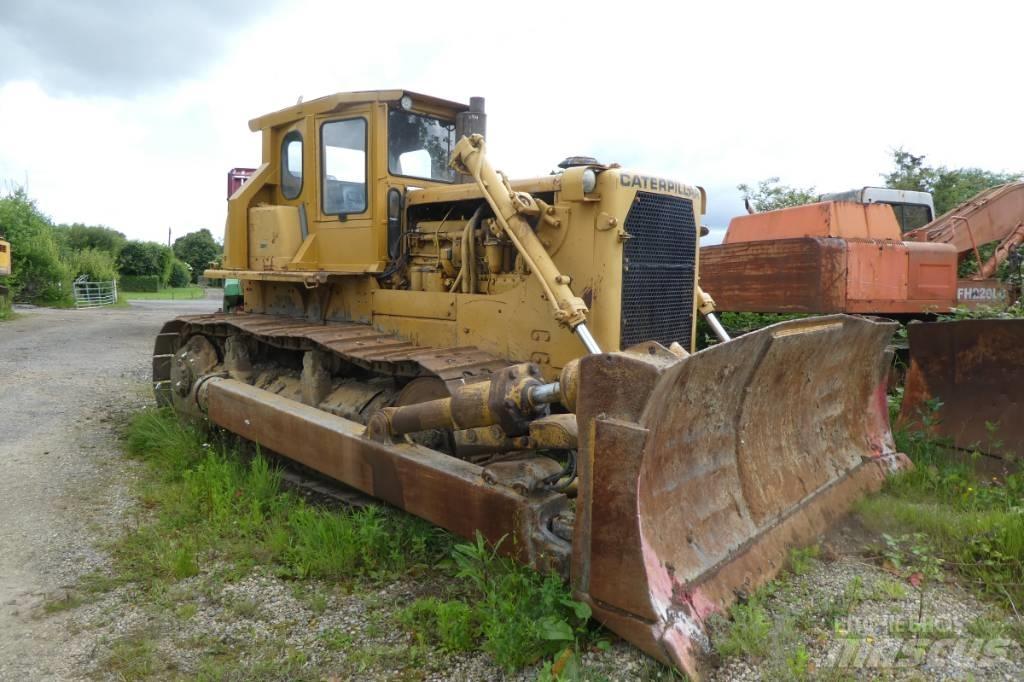 CAT D 8 H Pásové dozery