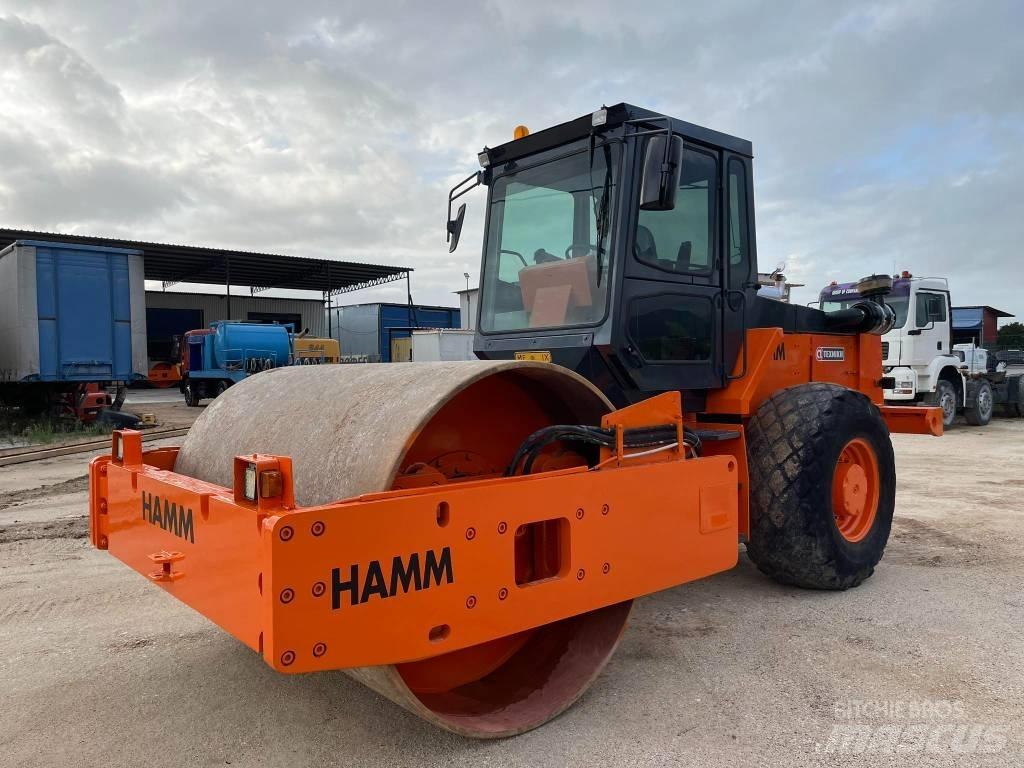 Hamm 2520 D Tahačové válce