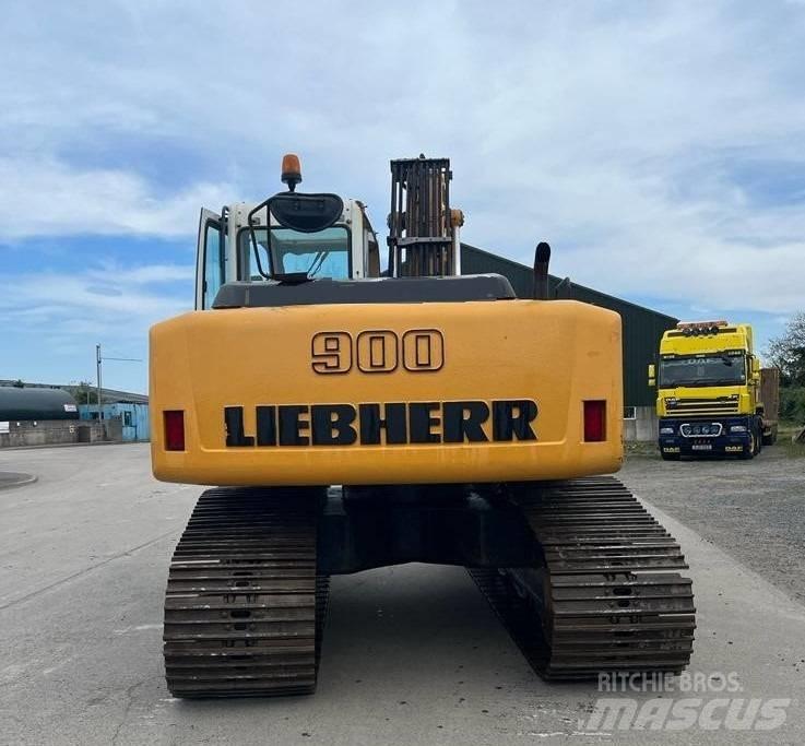 Liebherr R 900 C Pásová rýpadla