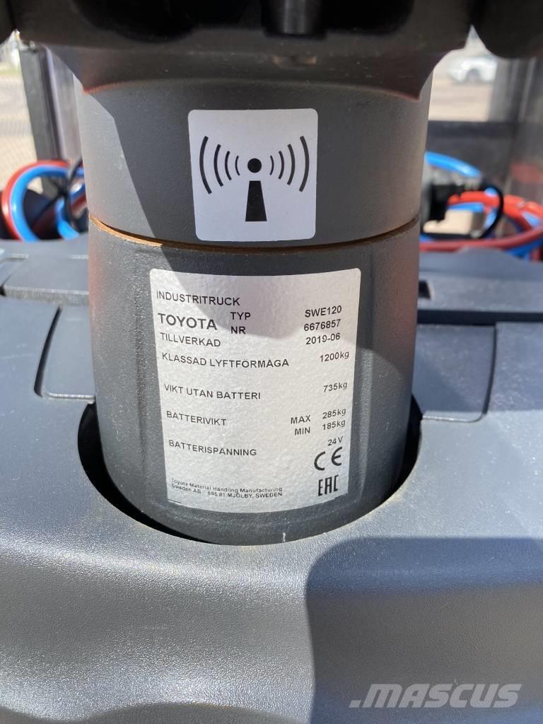 Toyota SWE 120 Ručně vedené vysokozdvižné vozíky