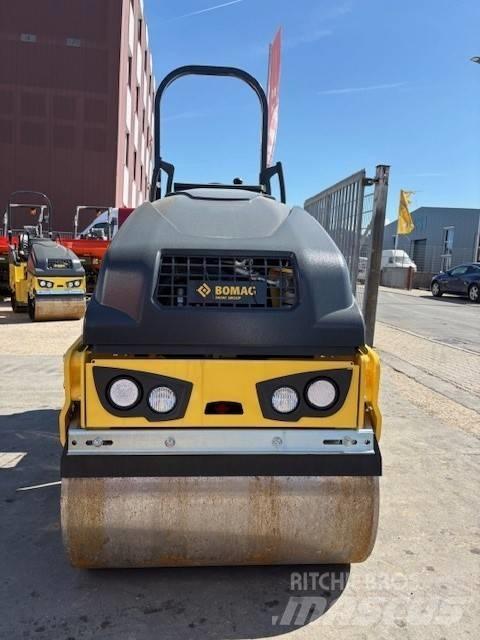 Bomag BW 90 AD-5 Tandemové válce