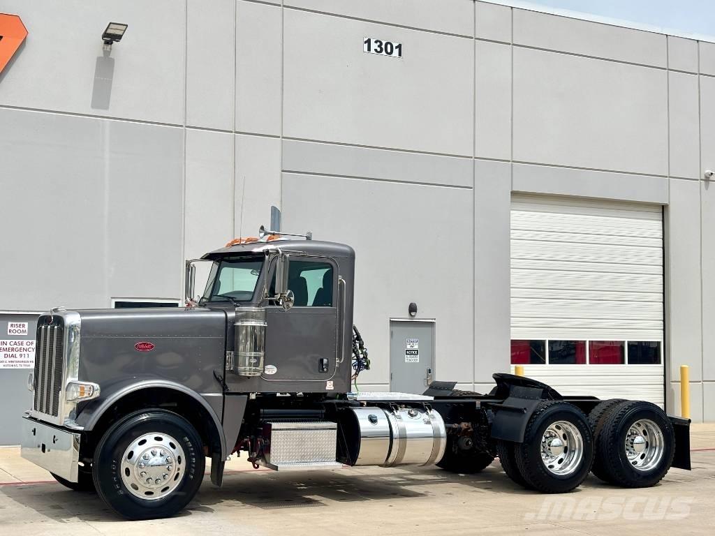 Peterbilt 389 Tahače