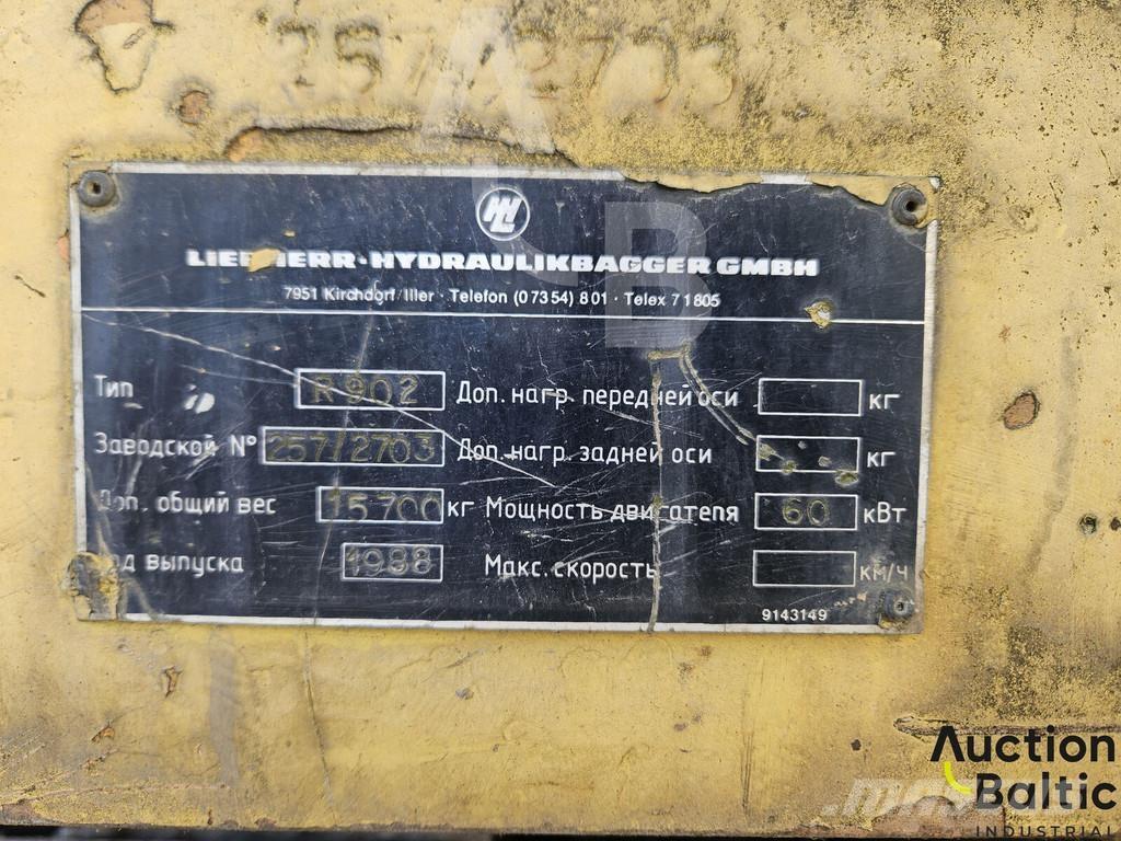 Liebherr R 902 Pásová rýpadla