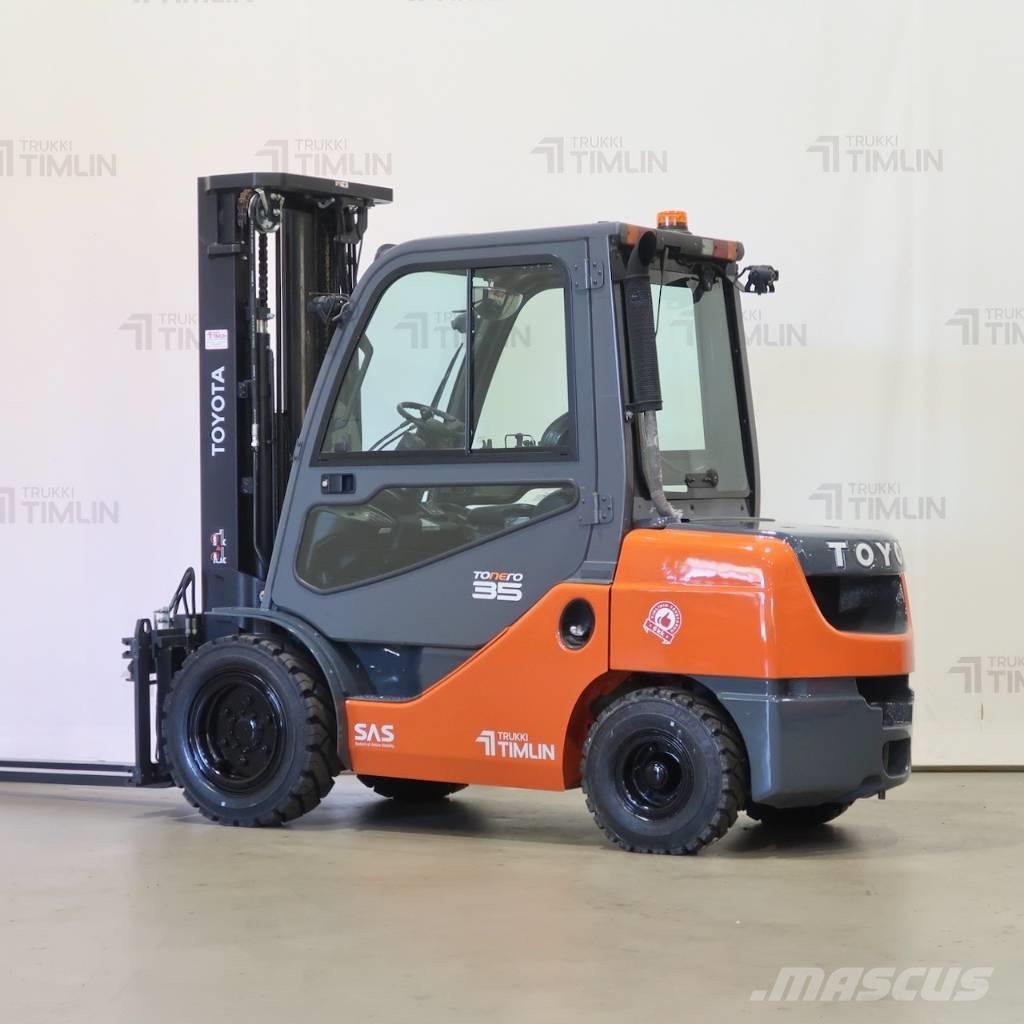 Toyota 02-8FDJF35 Dieselové vozíky